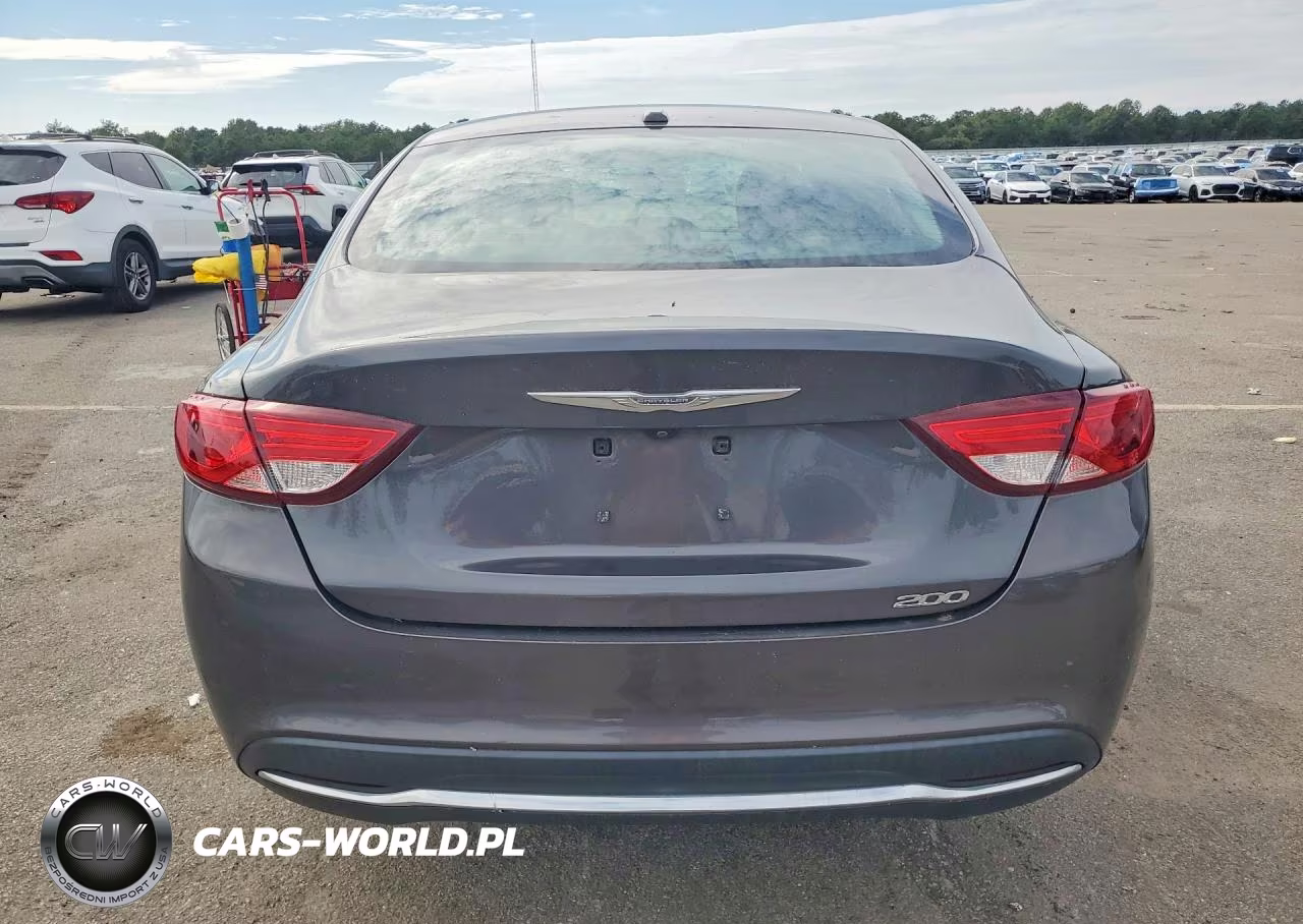 2015 Chrysler 200 Limited VIN:1C3CCCAB2FN525910 - 6