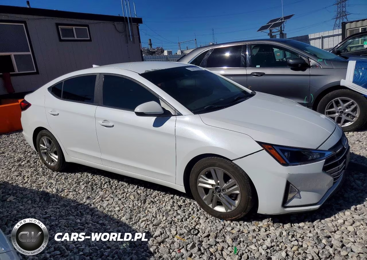 2020 Hyundai Elantra Sel VIN:5NPD84LF3LH508133 - 4