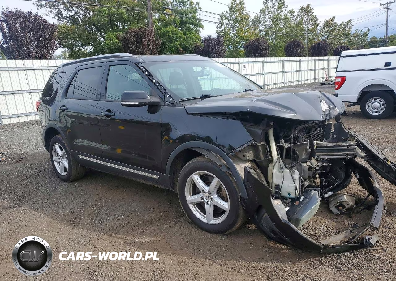 2016 Ford Explorer Xlt VIN:1FM5K8D89GGA16371 - 4