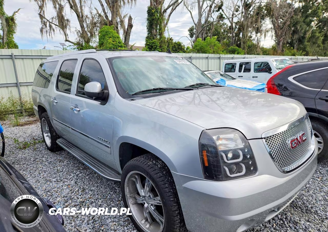 2012 GMC Yukon Xl Denali VIN:1GKS2MEF6CR272709 - 4