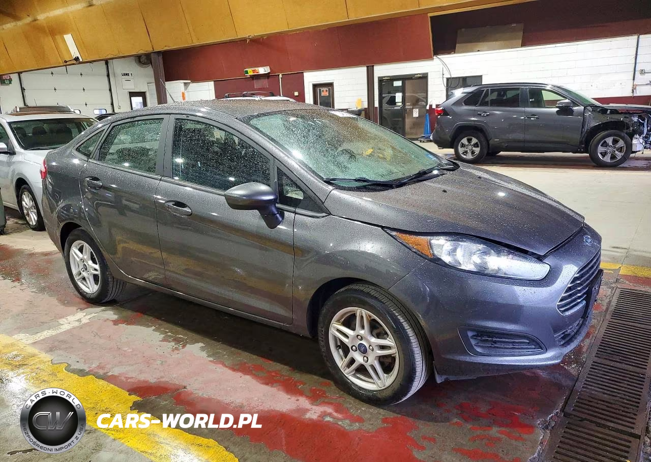 2017 Ford Fiesta Se VIN:3FADP4BJ4HM165526 - 4