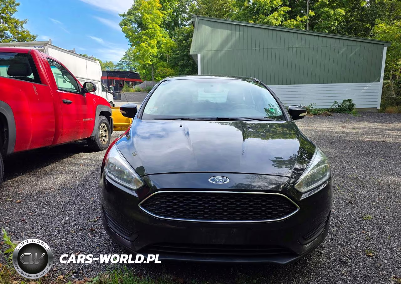 2015 Ford Focus Se VIN:1FADP3KE8FL272767 - 5
