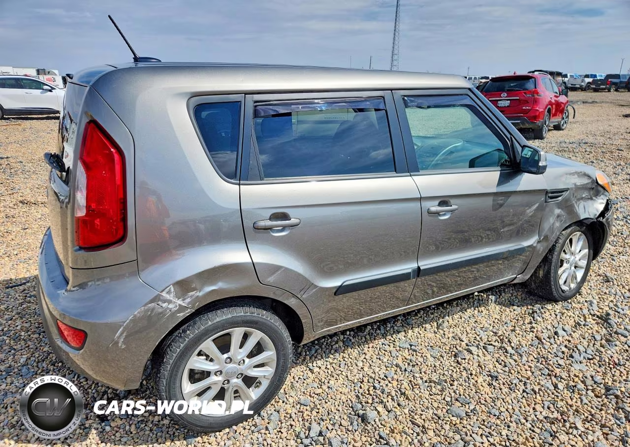 2012 Kia Soul + VIN:KNDJT2A68C7402841 - 3
