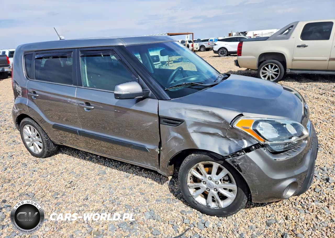 2012 Kia Soul + VIN:KNDJT2A68C7402841 - 4