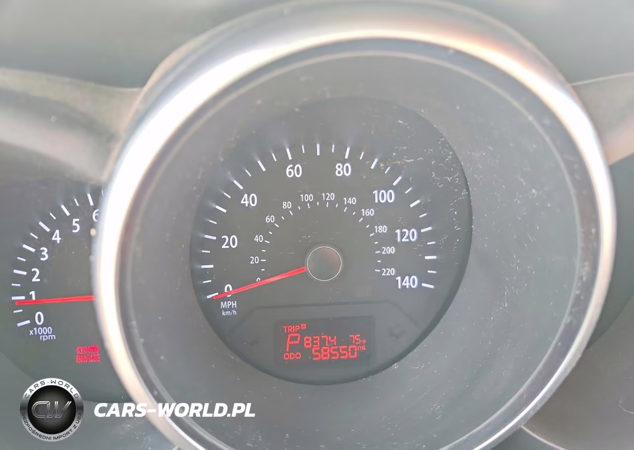 2012 Kia Soul + VIN:KNDJT2A68C7402841 - 9