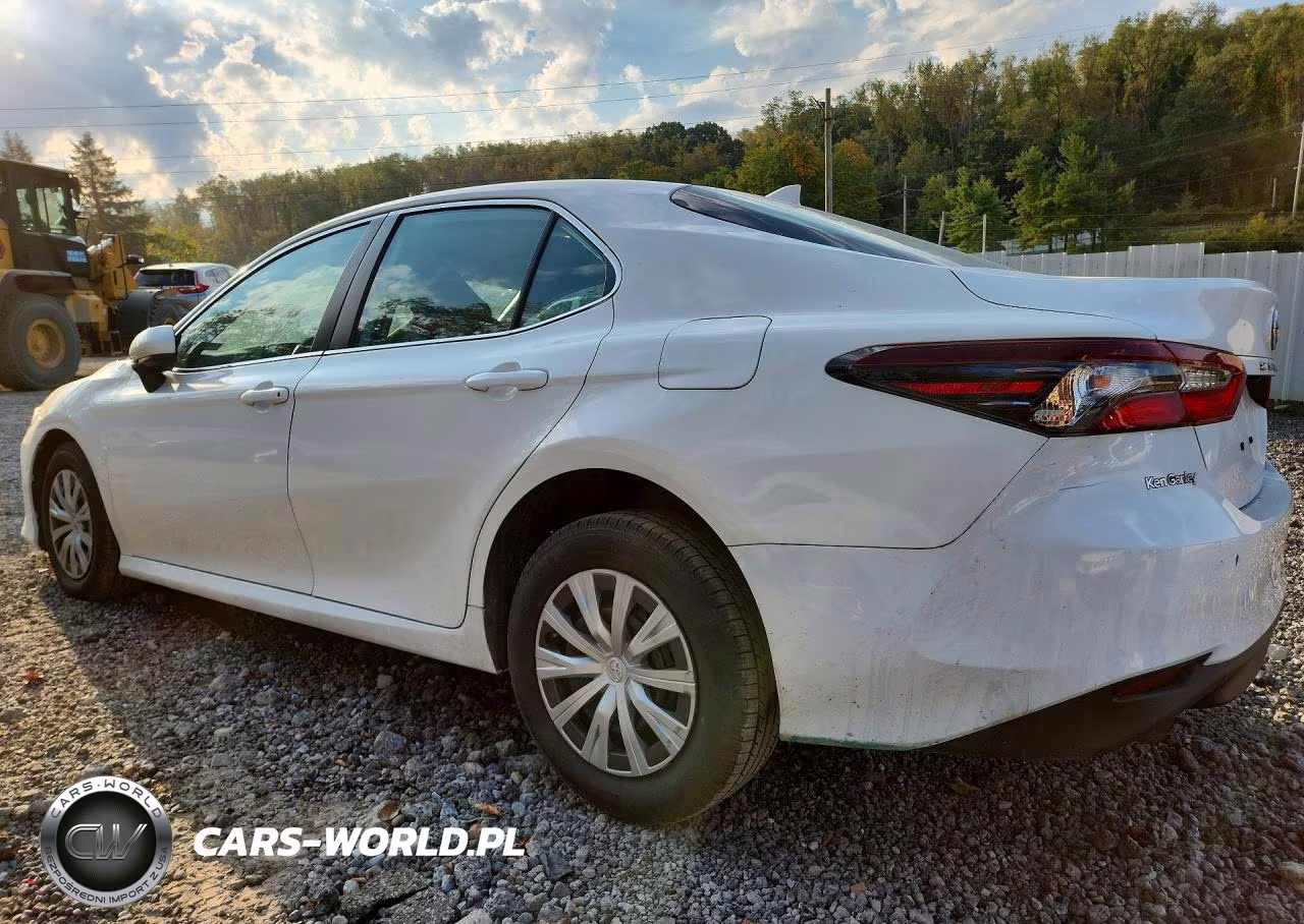 2023 Toyota Camry Le VIN:4T1C31AK7PU613337 - 2