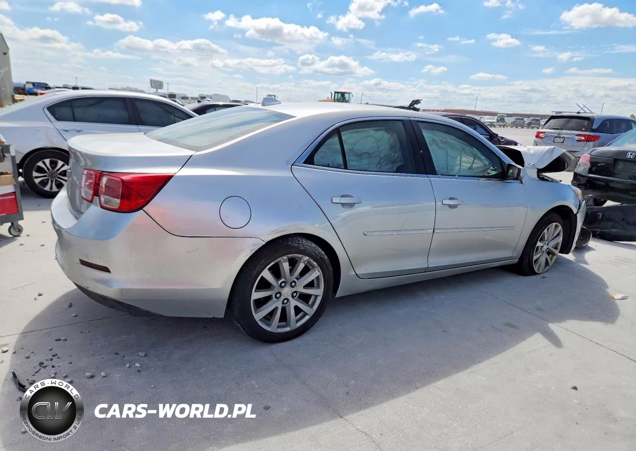 2014 Chevrolet Malibu 2Lt VIN:1G11E5SL2EF280981 - 3