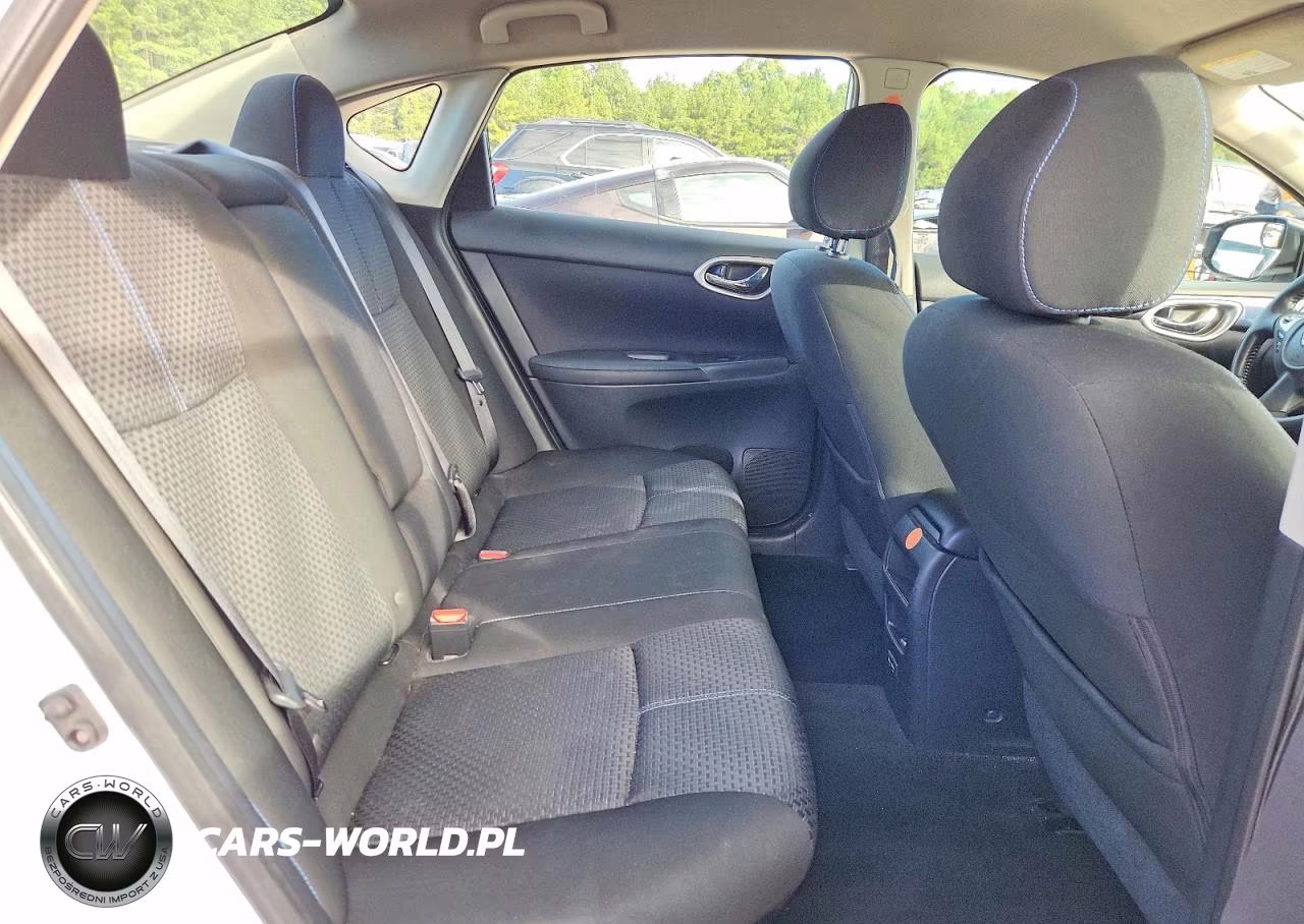 2018 Nissan Sentra Sr VIN:3N1AB7AP7JY216117 - 10
