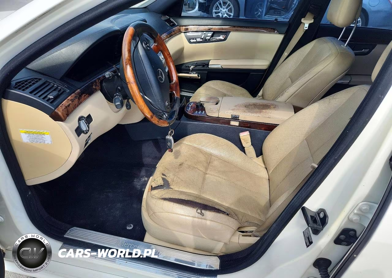 2009 Mercedes-Benz S 550 VIN:WDDNG71X09A274415 - 7