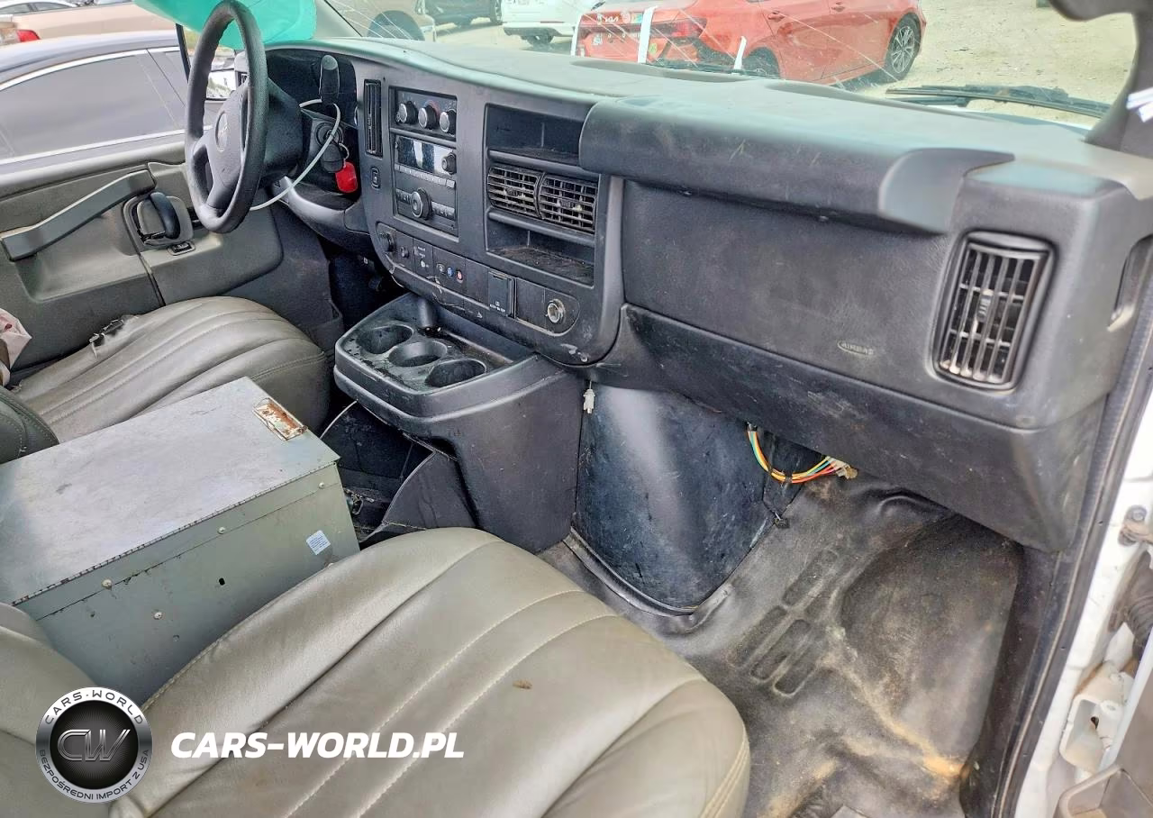 2020 GMC Savana G2500 VIN:1GTW7AFB7L1163778 - 8
