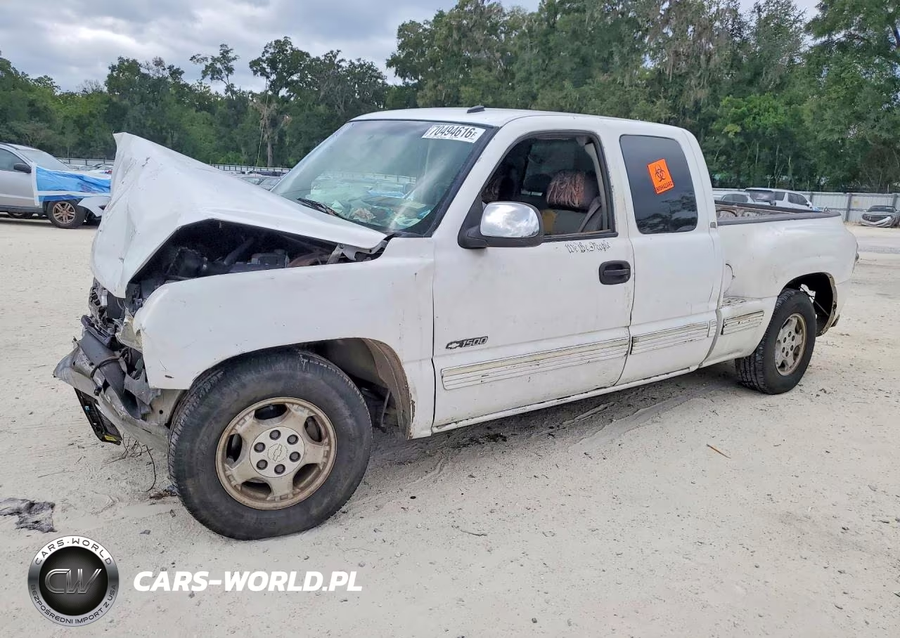 2002 Chevrolet Silverado C1500 VIN:2GCEC19T221395712 - 1