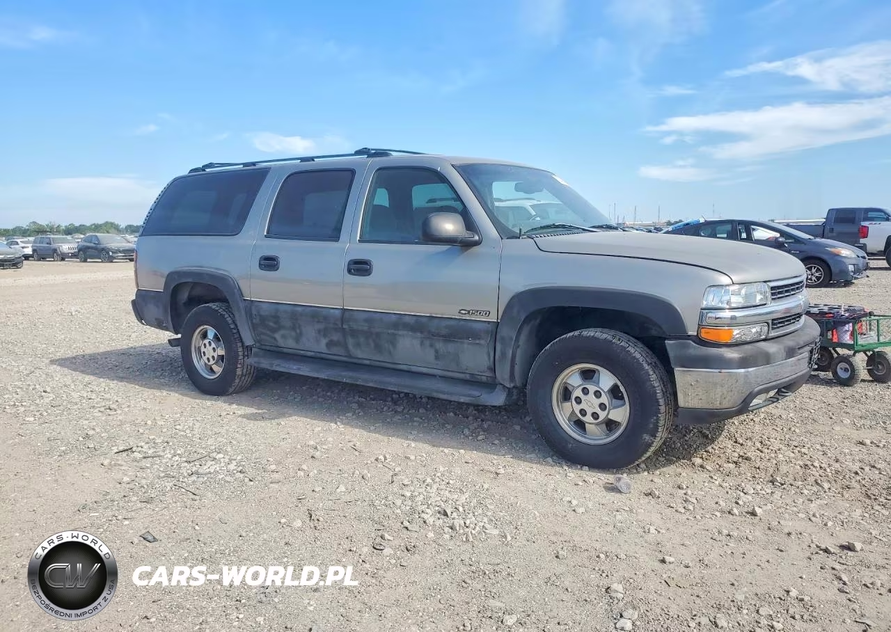 2000 Chevrolet Suburban K1500 VIN:3GNFK16T9YG123452 - 4