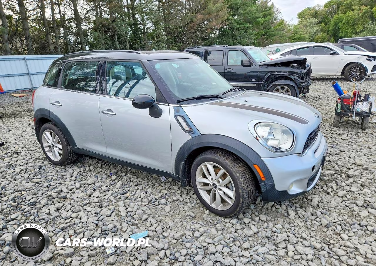 2014 Mini Cooper S Countryman VIN:WMWZC3C58EWT01172 - 4