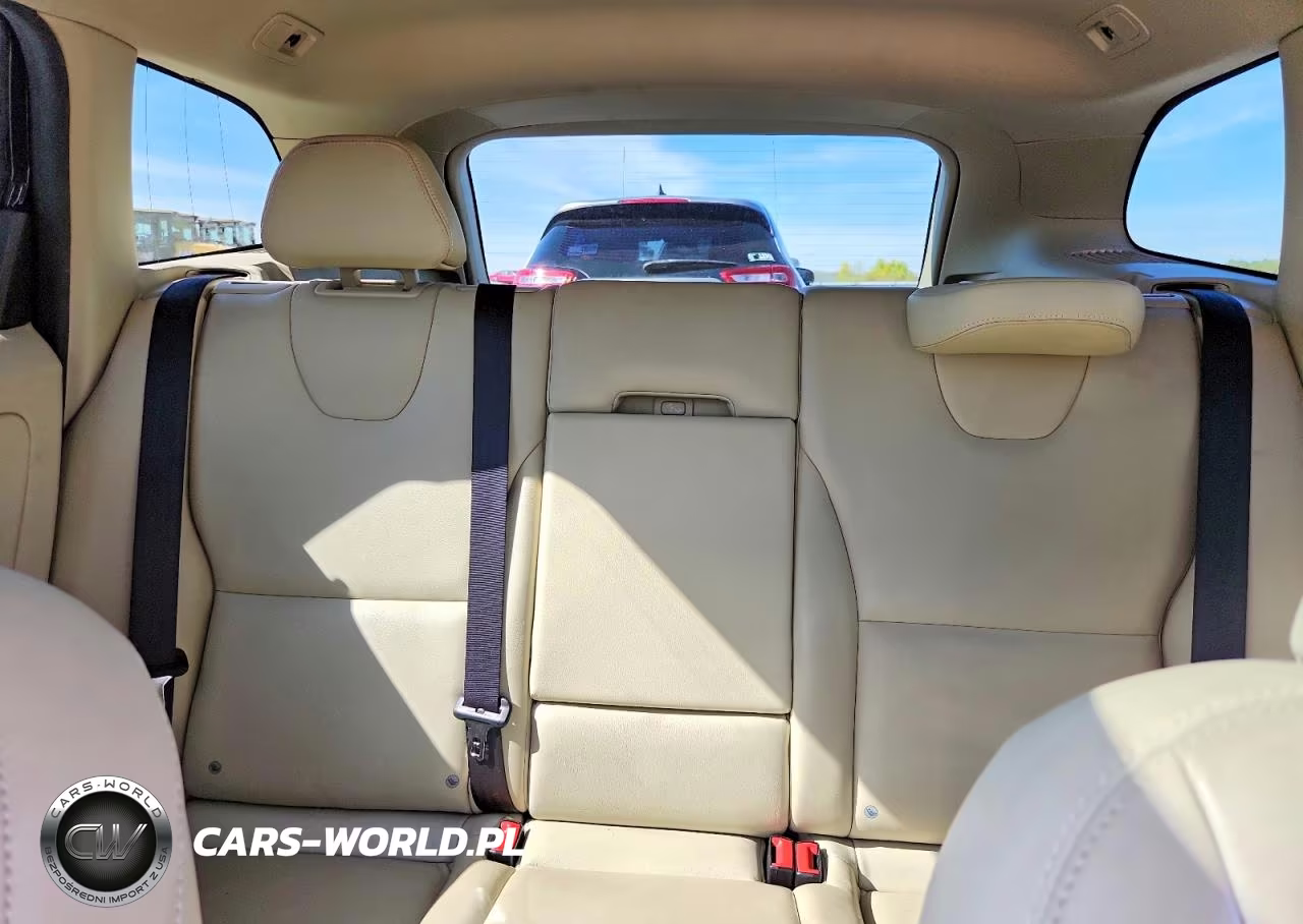 2015 Volvo Xc60 T6 Platinum VIN:YV4902RDXF2595748 - 10