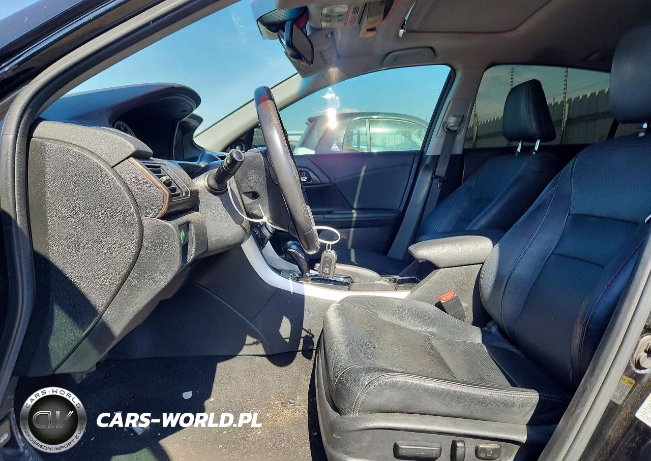 2013 Honda Accord Touring VIN:1HGCR3F98DA039902 - 7