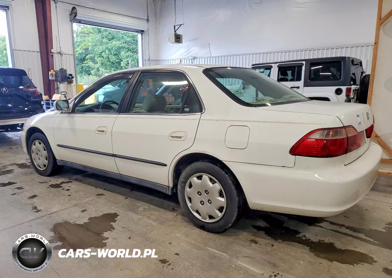 1998 Honda Accord VIN:1HGCG5647WA245964 - 2