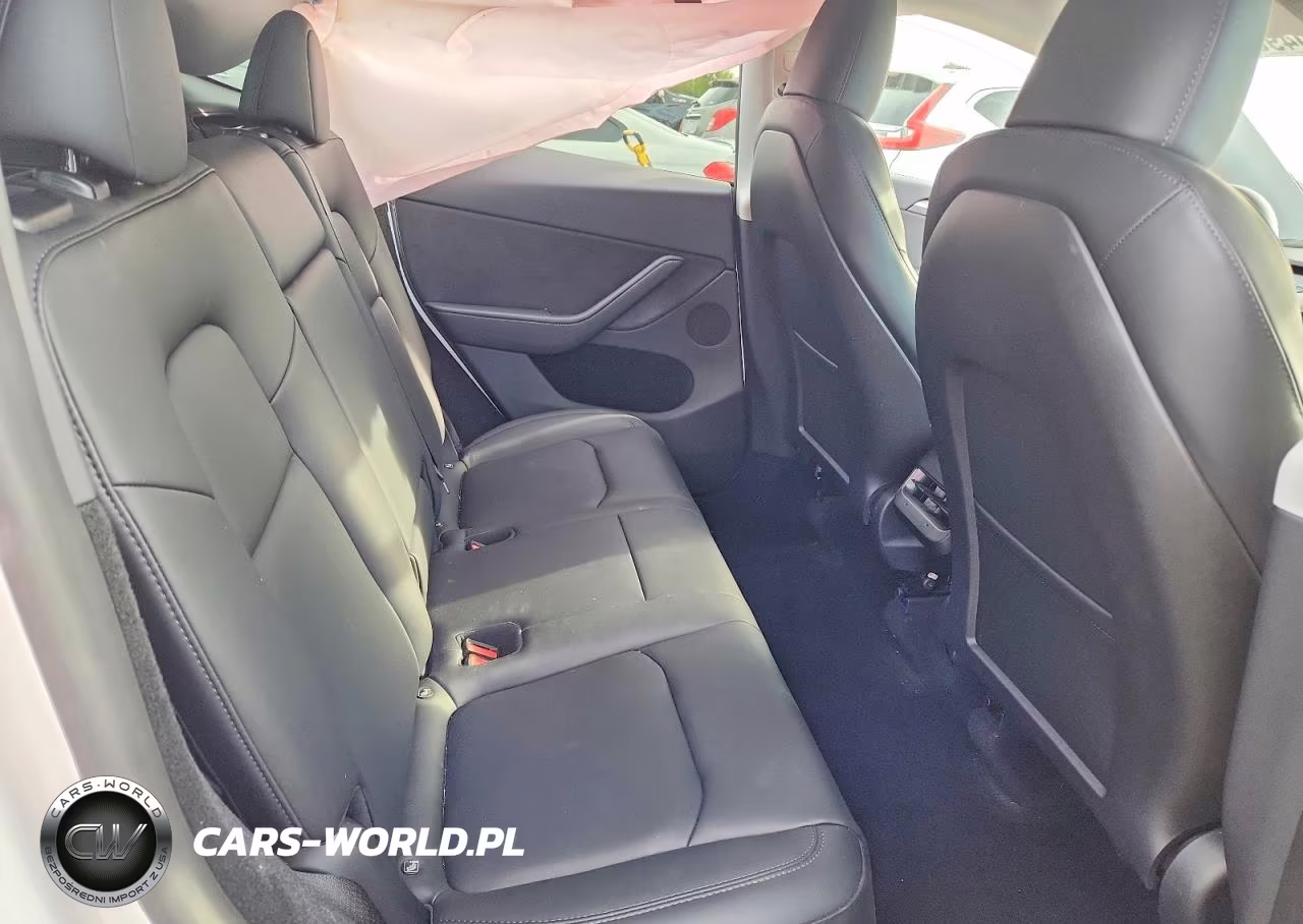 2023 Tesla Model Y VIN:7SAYGDEE1PA111761 - 10