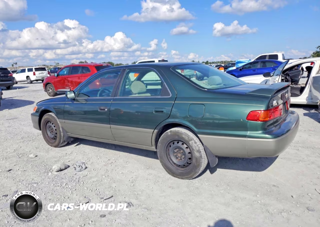 2000 Toyota Camry Le VIN:4T1BG22K3YU962467 - 2
