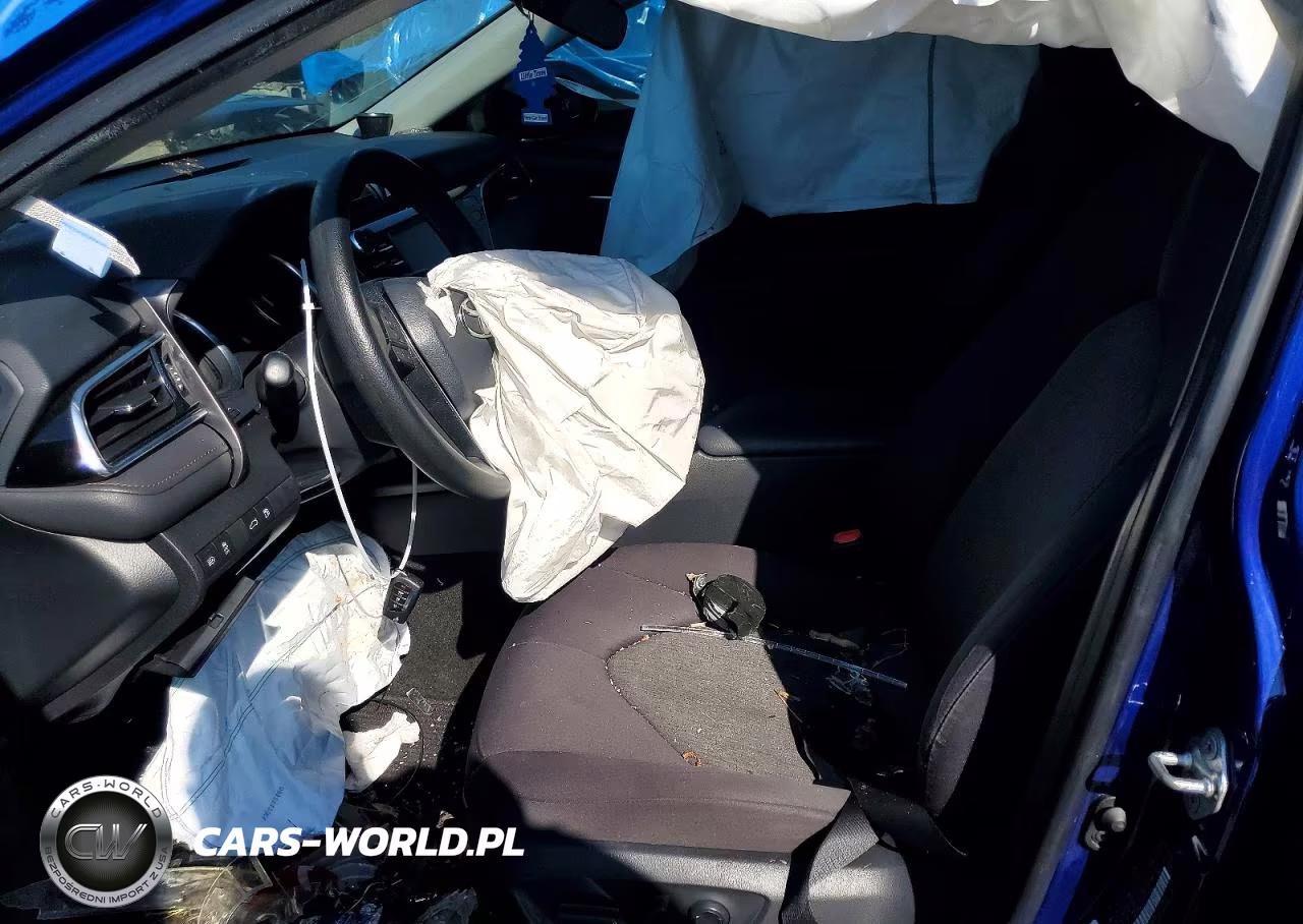 2018 Toyota Camry Le VIN:4T1B11HK2JU564854 - 7