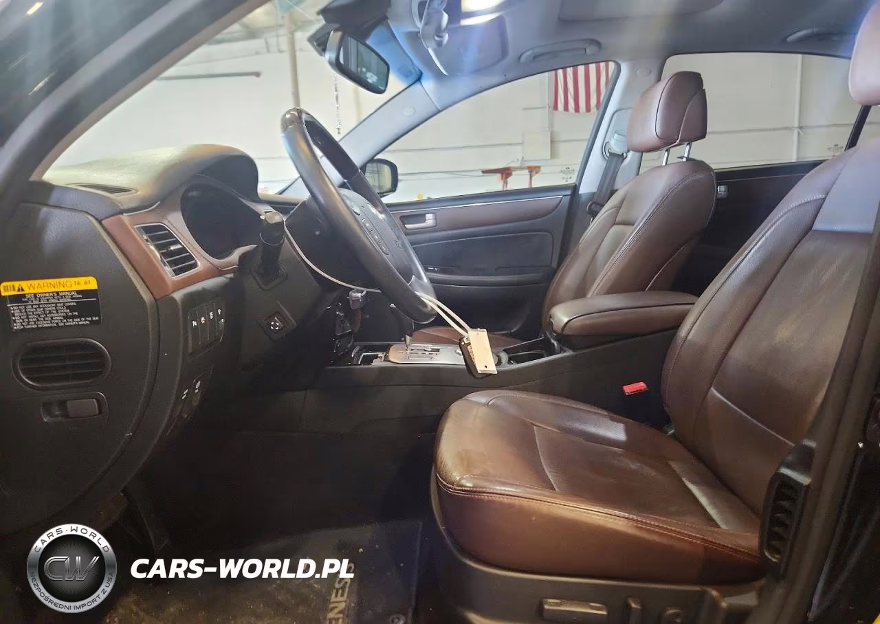 2012 Hyundai Genesis 4.6L VIN:KMHGC4DF1CU208375 - 7