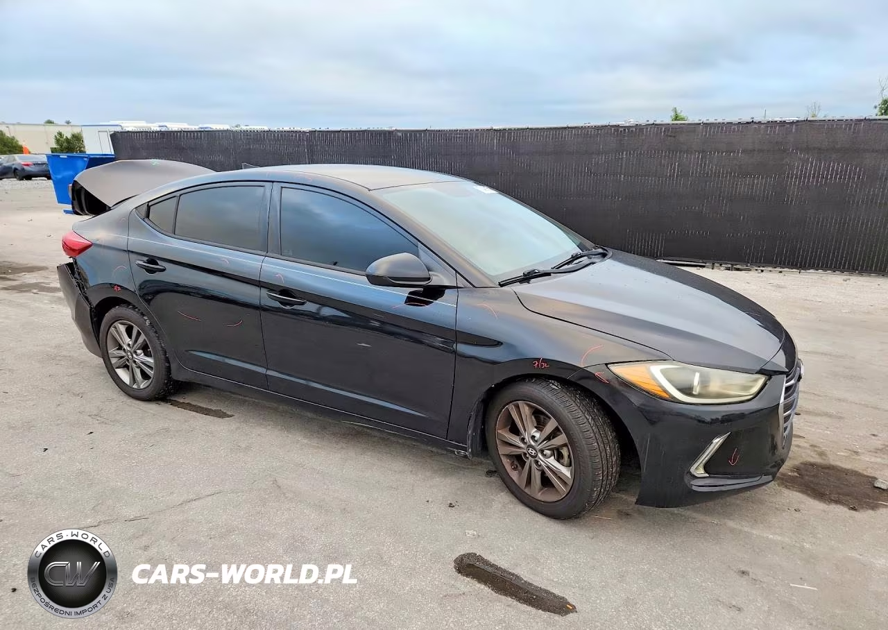2017 Hyundai Elantra Se VIN:5NPD84LF8HH045803 - 4