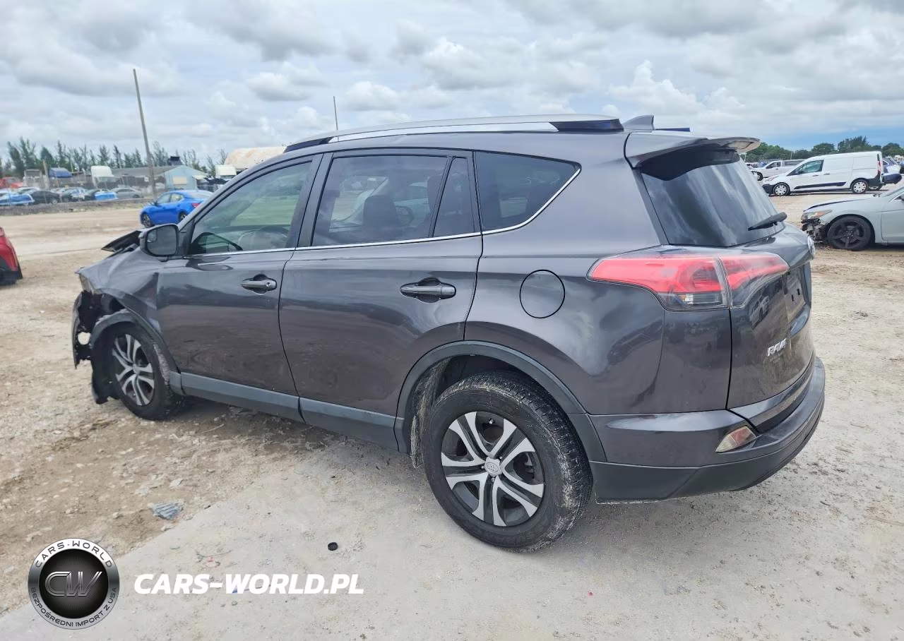 2018 Toyota Rav4 Le VIN:JTMZFREV1JJ204512 - 2