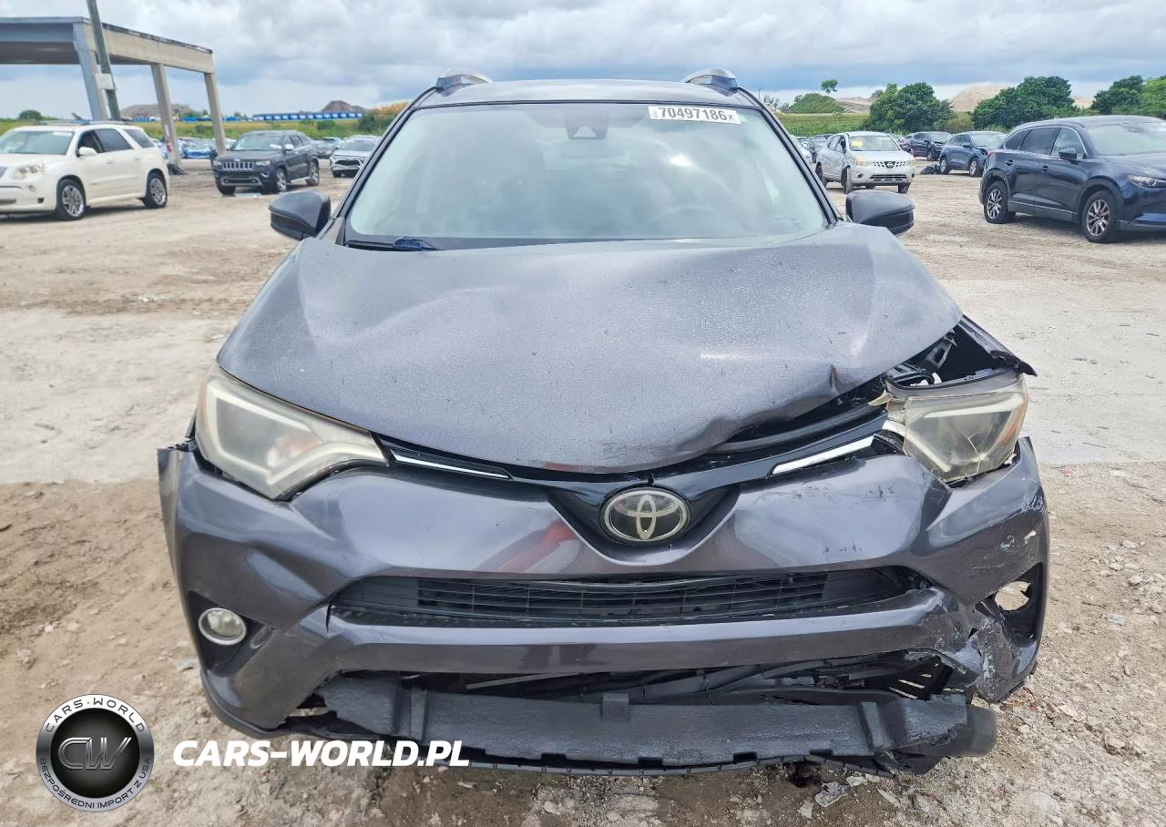 2018 Toyota Rav4 Le VIN:JTMZFREV1JJ204512 - 5