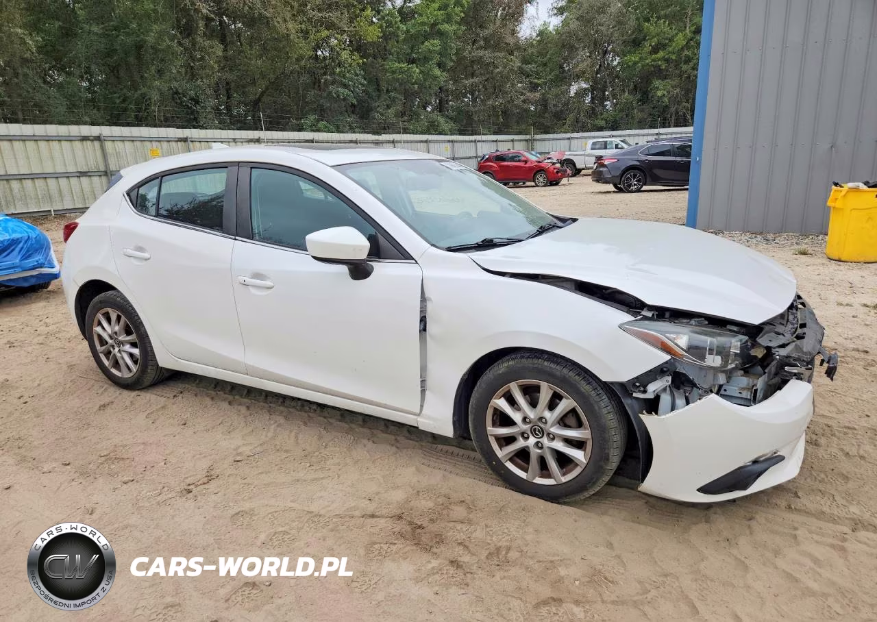 2016 Mazda 3 Touring VIN:JM1BM1M77G1344391 - 4