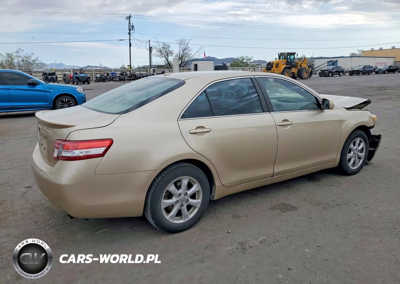 2011 Toyota Camry Le VIN:4T4BF3EKXBR103717 - 3