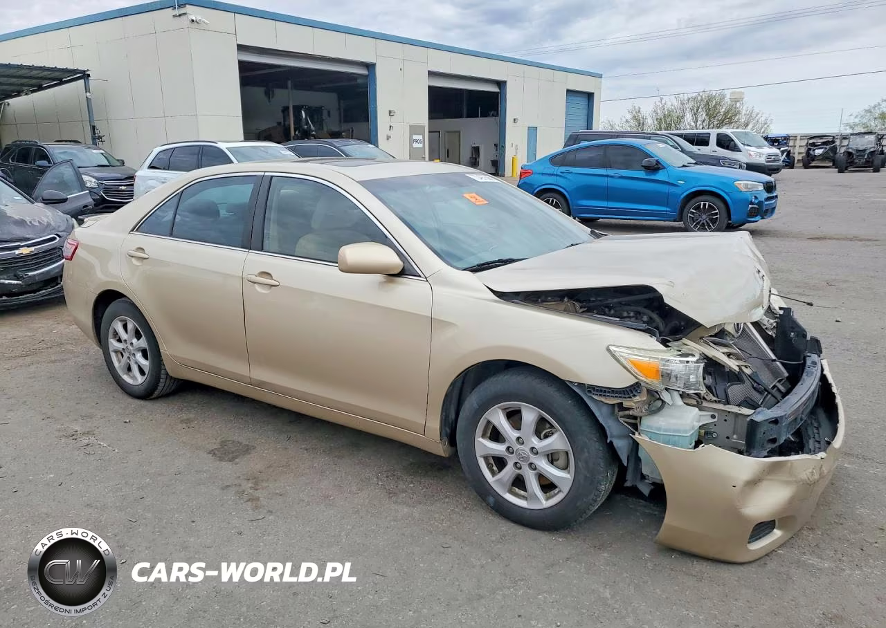 2011 Toyota Camry Le VIN:4T4BF3EKXBR103717 - 4