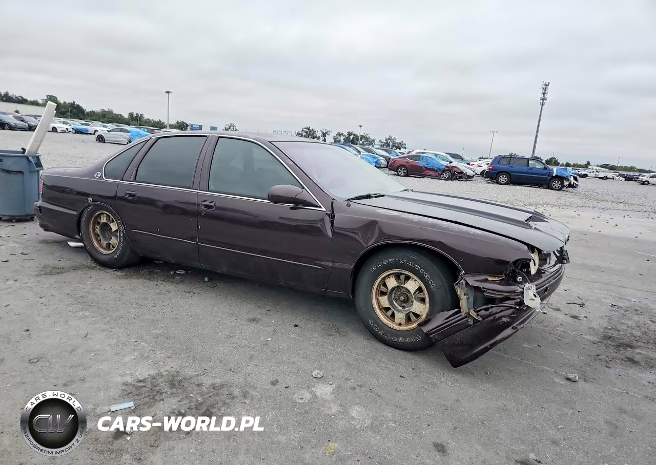 1996 Chevrolet Caprice - Impala Classic Ss VIN:1G1BL52P6TR163378 - 4