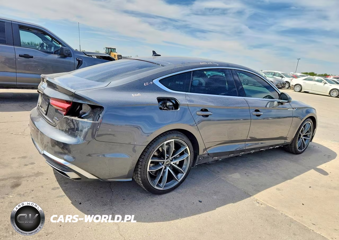 2024 Audi A5 Premium Plus 45 VIN:WAUFACF56RA003520 - 3