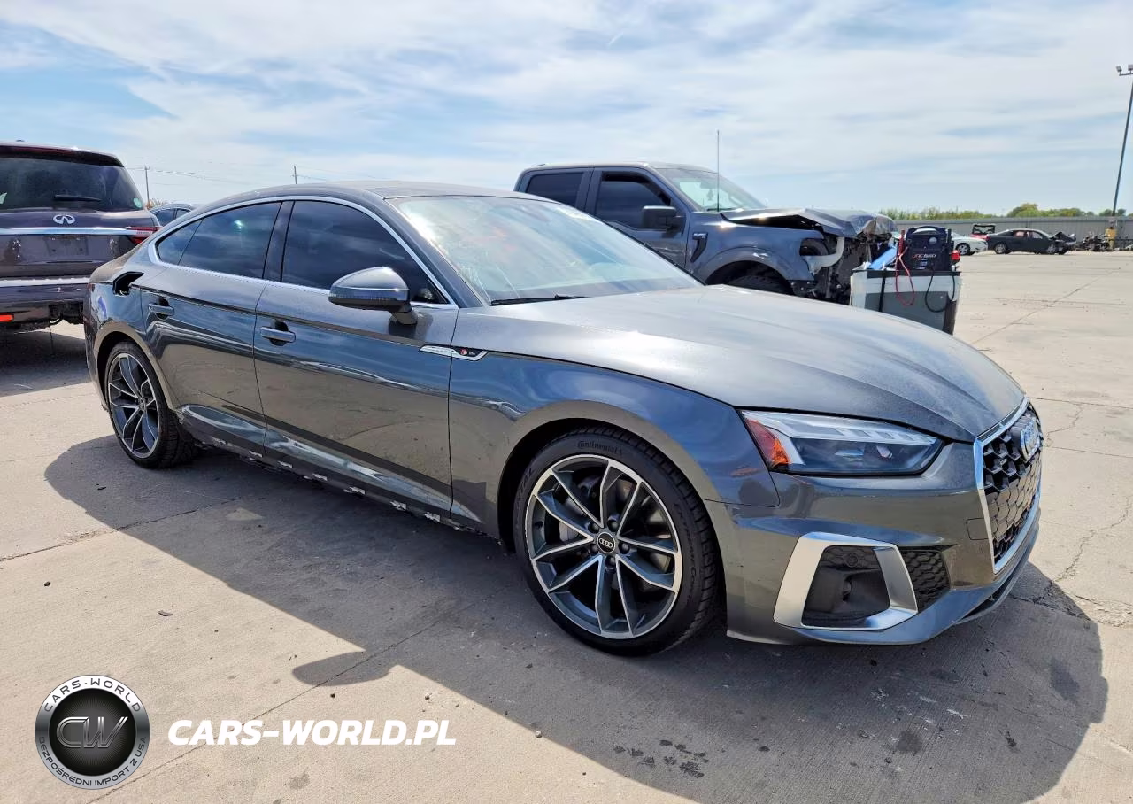 2024 Audi A5 Premium Plus 45 VIN:WAUFACF56RA003520 - 4