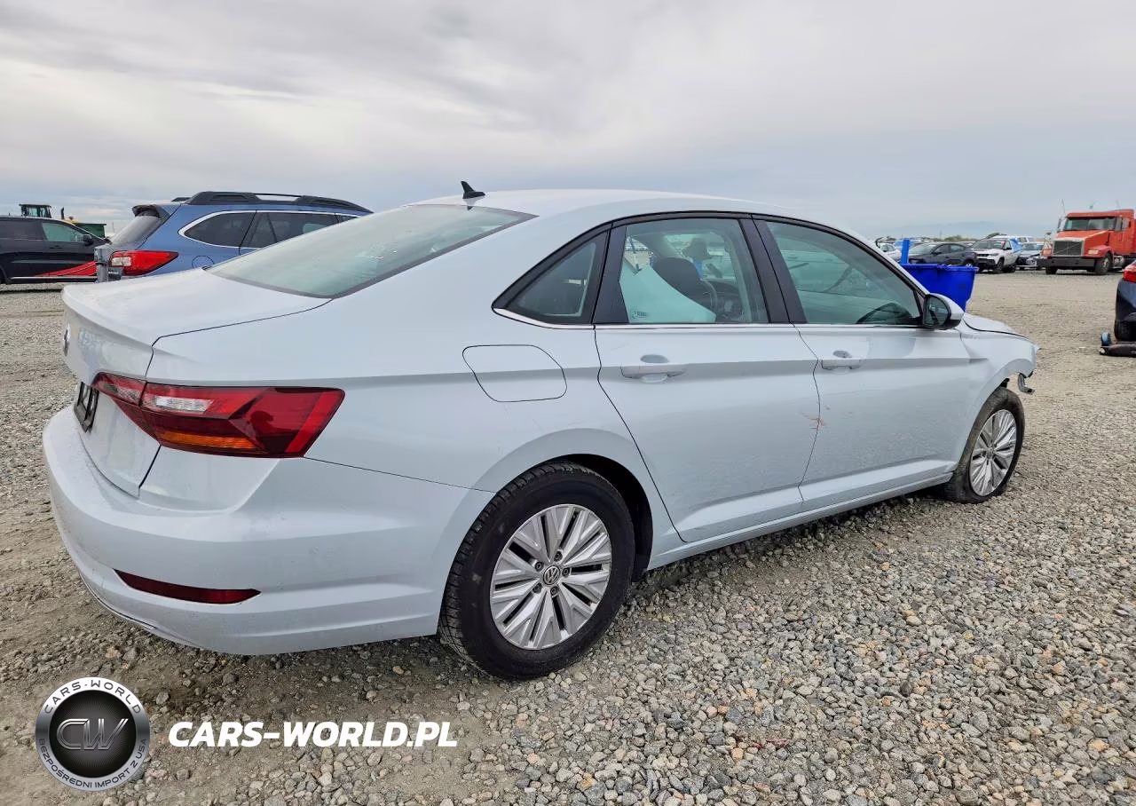 2019 Volkswagen Jetta S VIN:3VWC57BU5KM139626 - 3