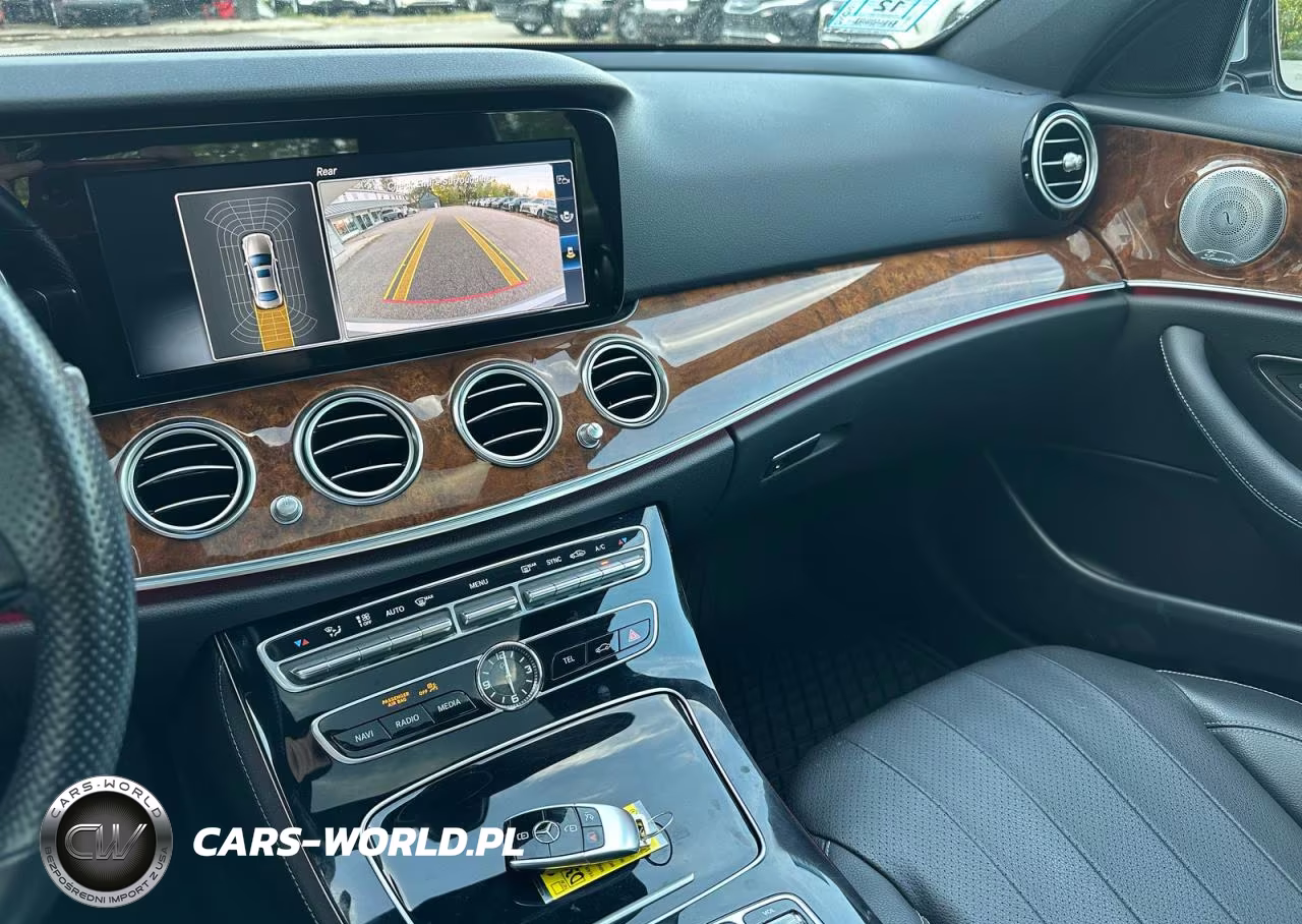 2017 Mercedes-Benz E 300 4Matic VIN:WDDZF4KB3HA110385 - 11