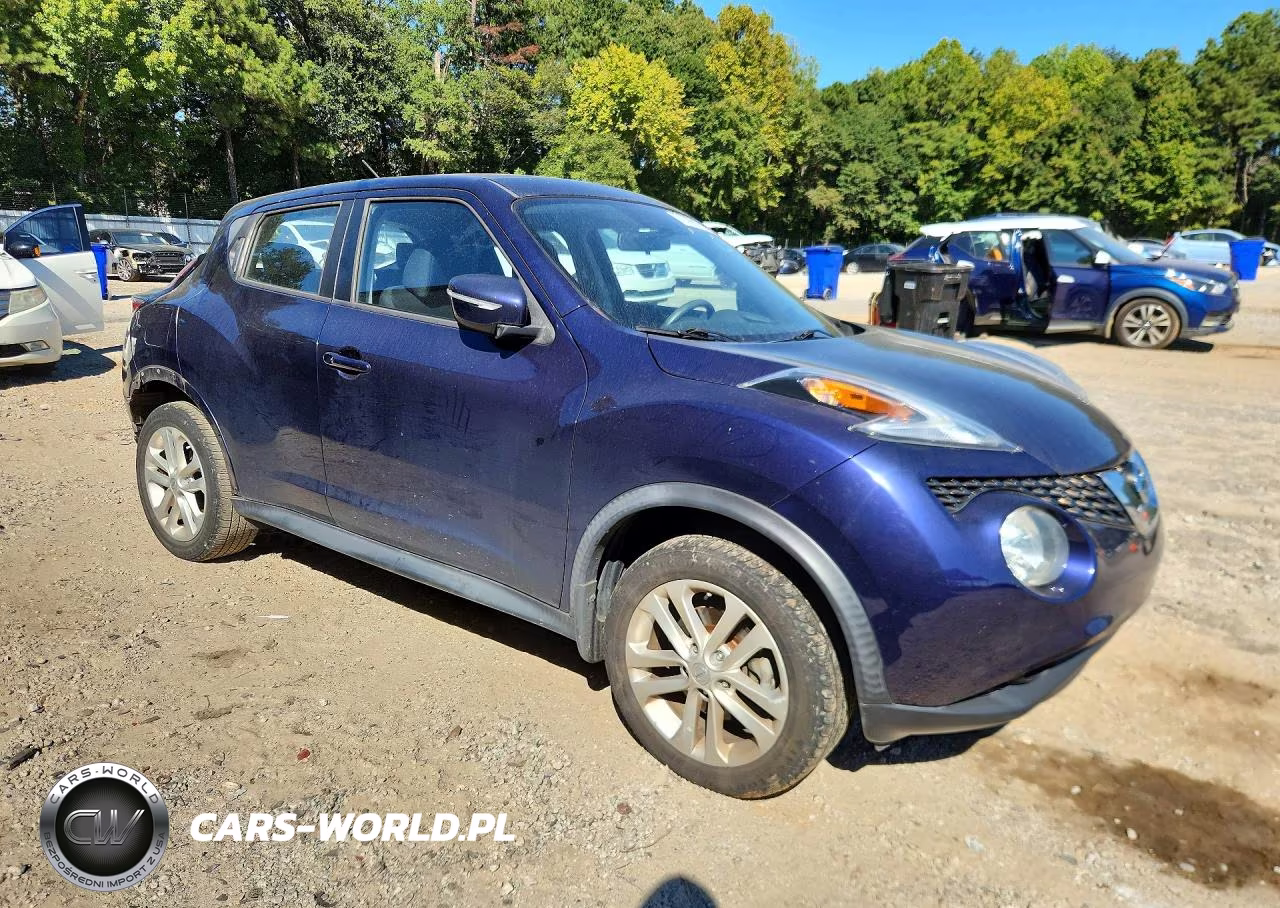 2016 Nissan Juke S VIN:JN8AF5MRXGT608789 - 4