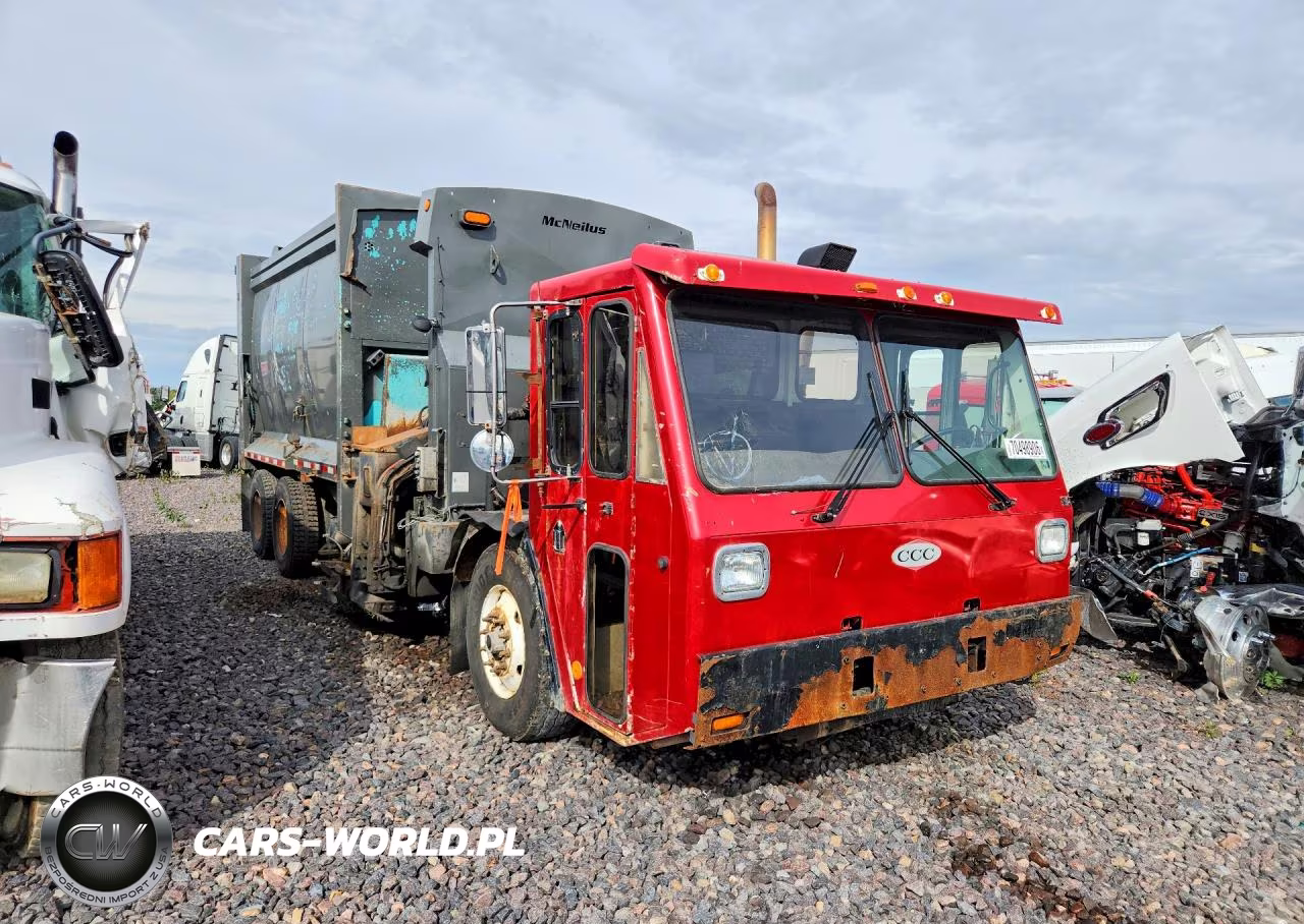 2006 Cadillac Refuse Truck VIN:1CYCCR58X6T047422 - 4