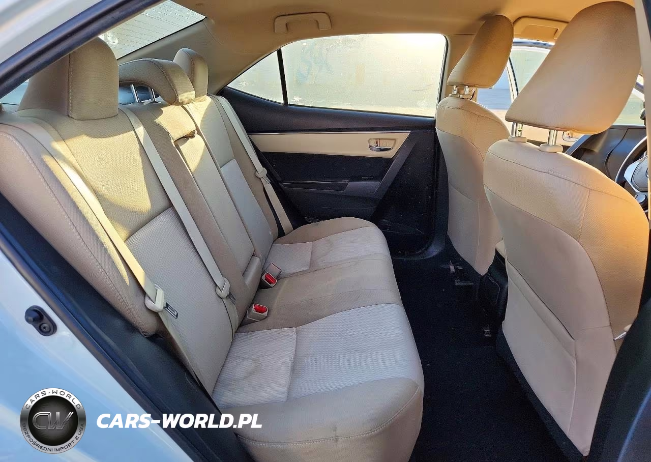 2016 Toyota Corolla Le VIN:5YFBURHE7GP507950 - 10
