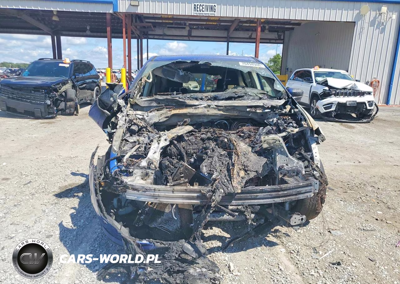 2020 Chrysler Pacifica Touring VIN:2C4RC1FG7LR281958 - 5