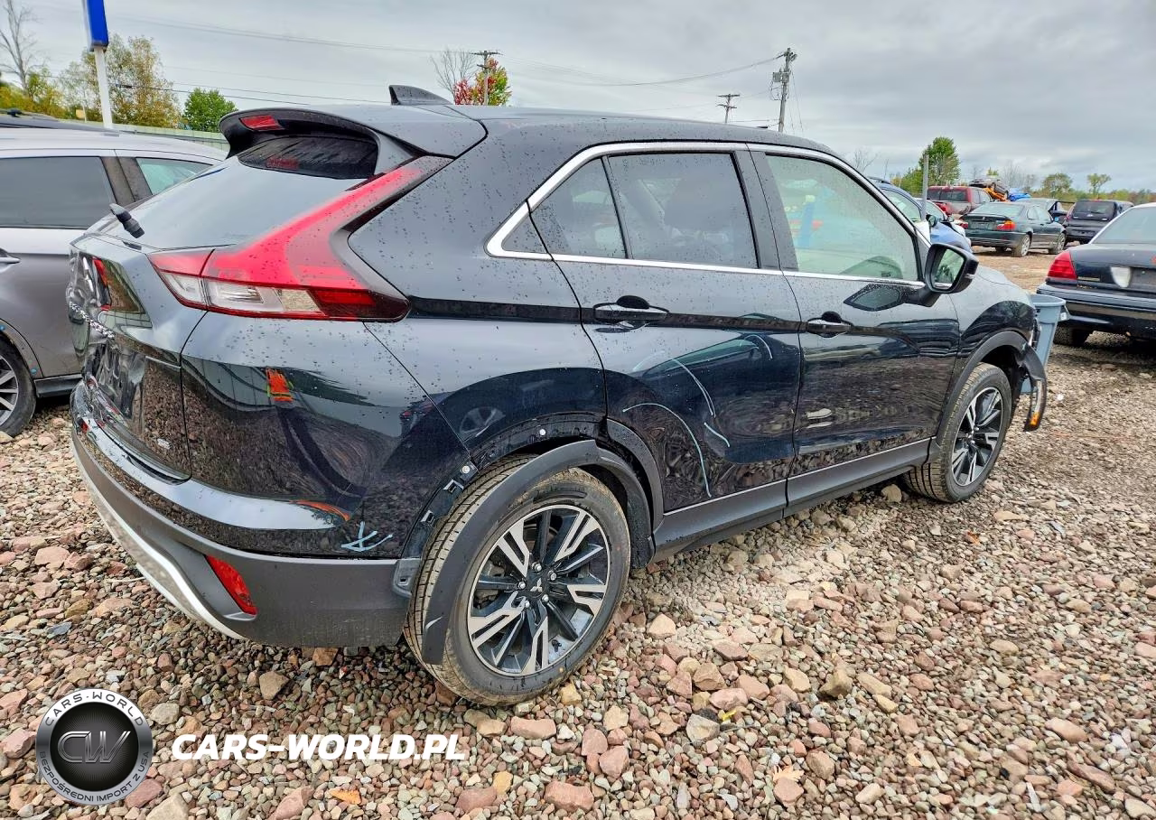 2023 Mitsubishi Eclipse Cross Se VIN:JA4ATWAAXPZ039457 - 3