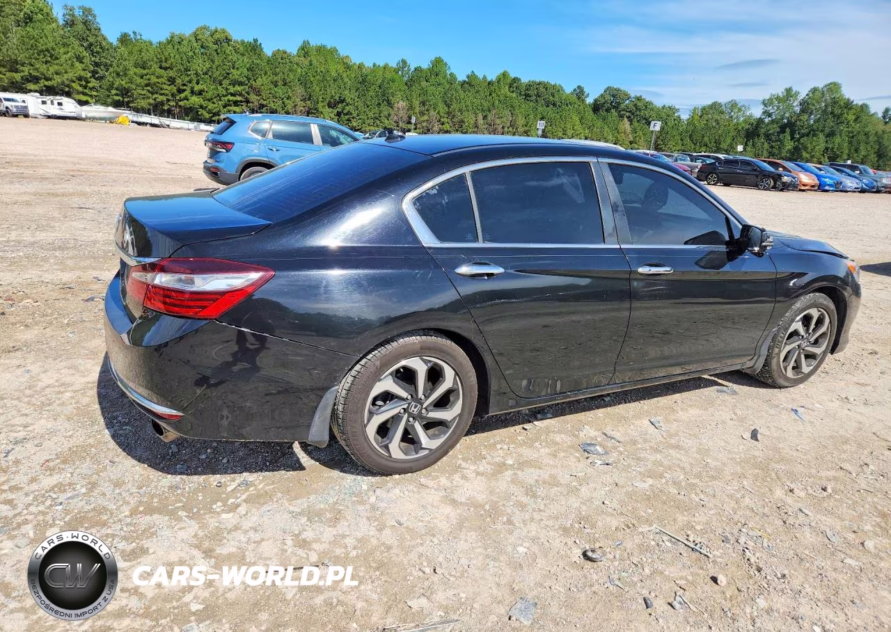 2017 Honda Accord Exl VIN:1HGCR2F82HA261634 - 3