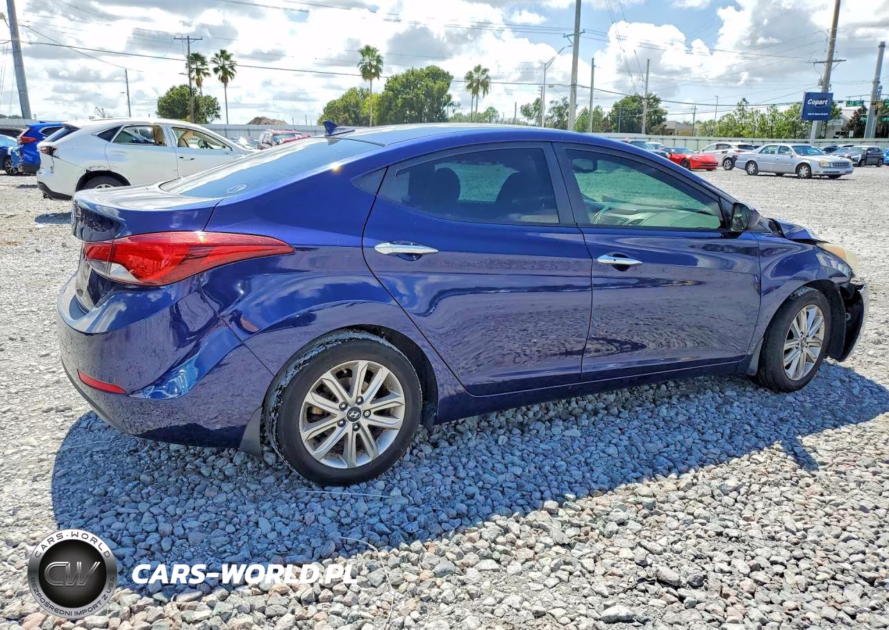 2014 Hyundai Elantra Se VIN:5NPDH4AE7EH533033 - 3