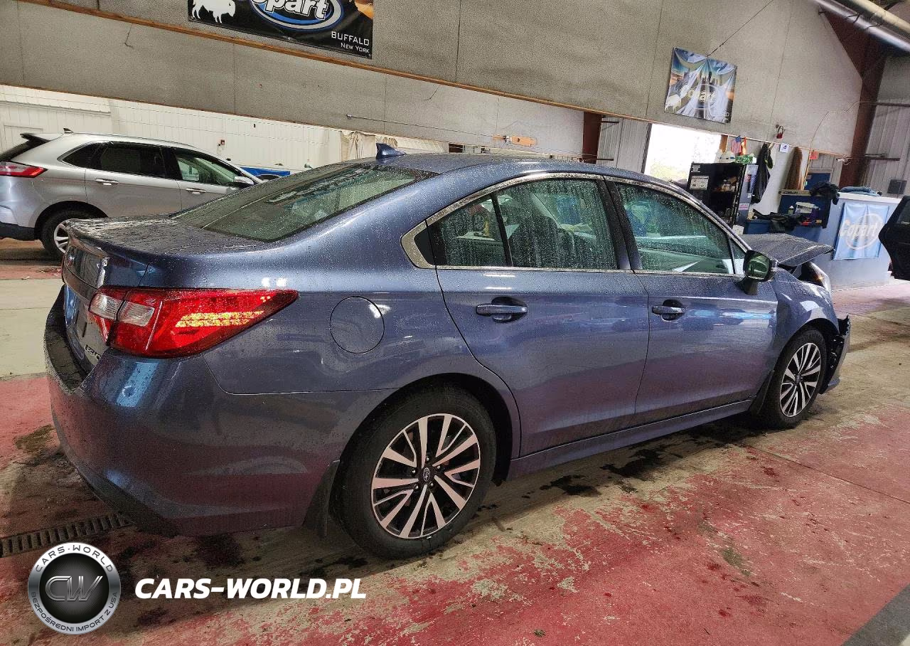 2018 Subaru Legacy 2.5I Premium VIN:4S3BNAF68J3006429 - 3