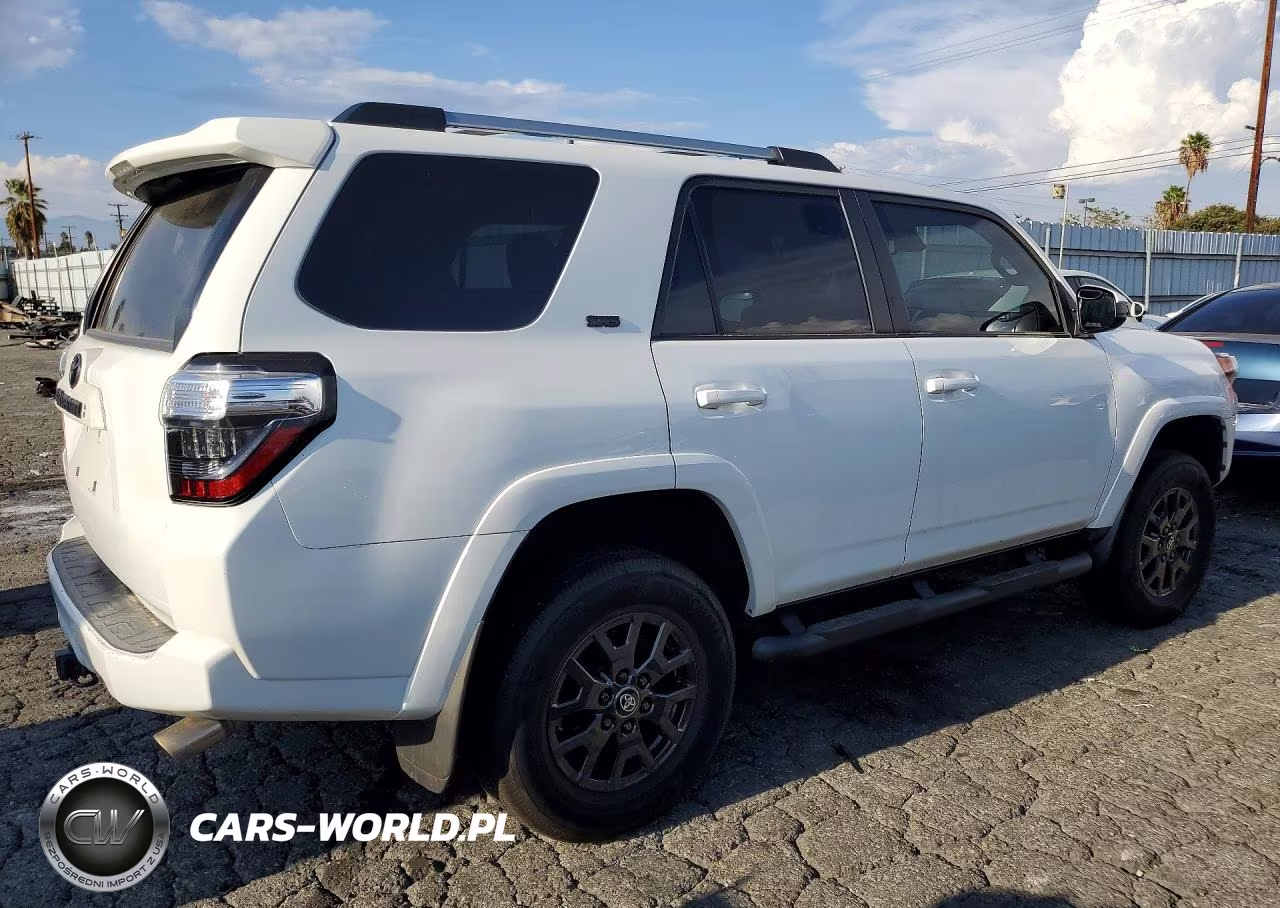 2022 Toyota 4Runner Sr5 VIN:JTEMU5JR3N6009467 - 3
