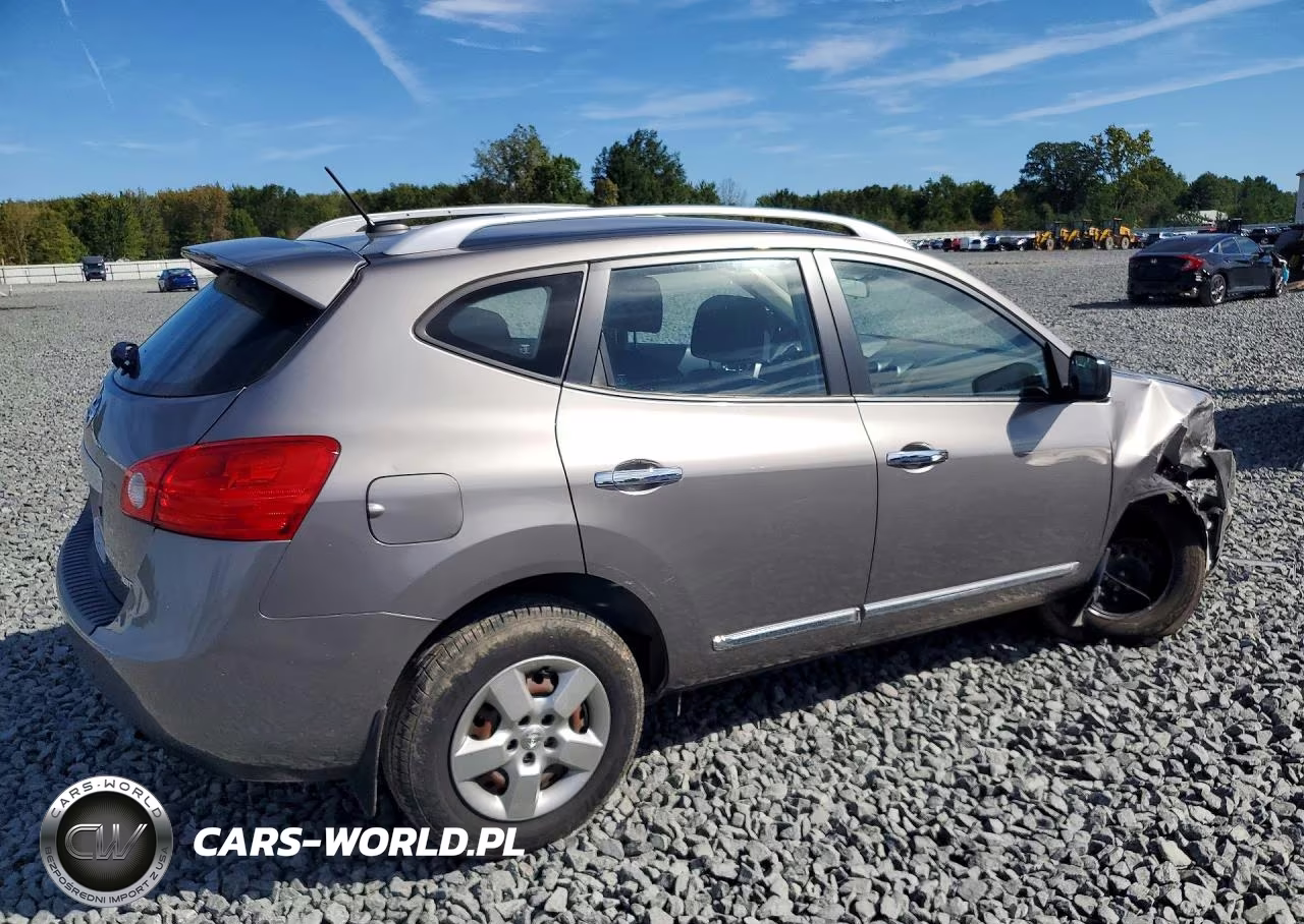 2015 Nissan Rogue Select S VIN:JN8AS5MV6FW253979 - 3