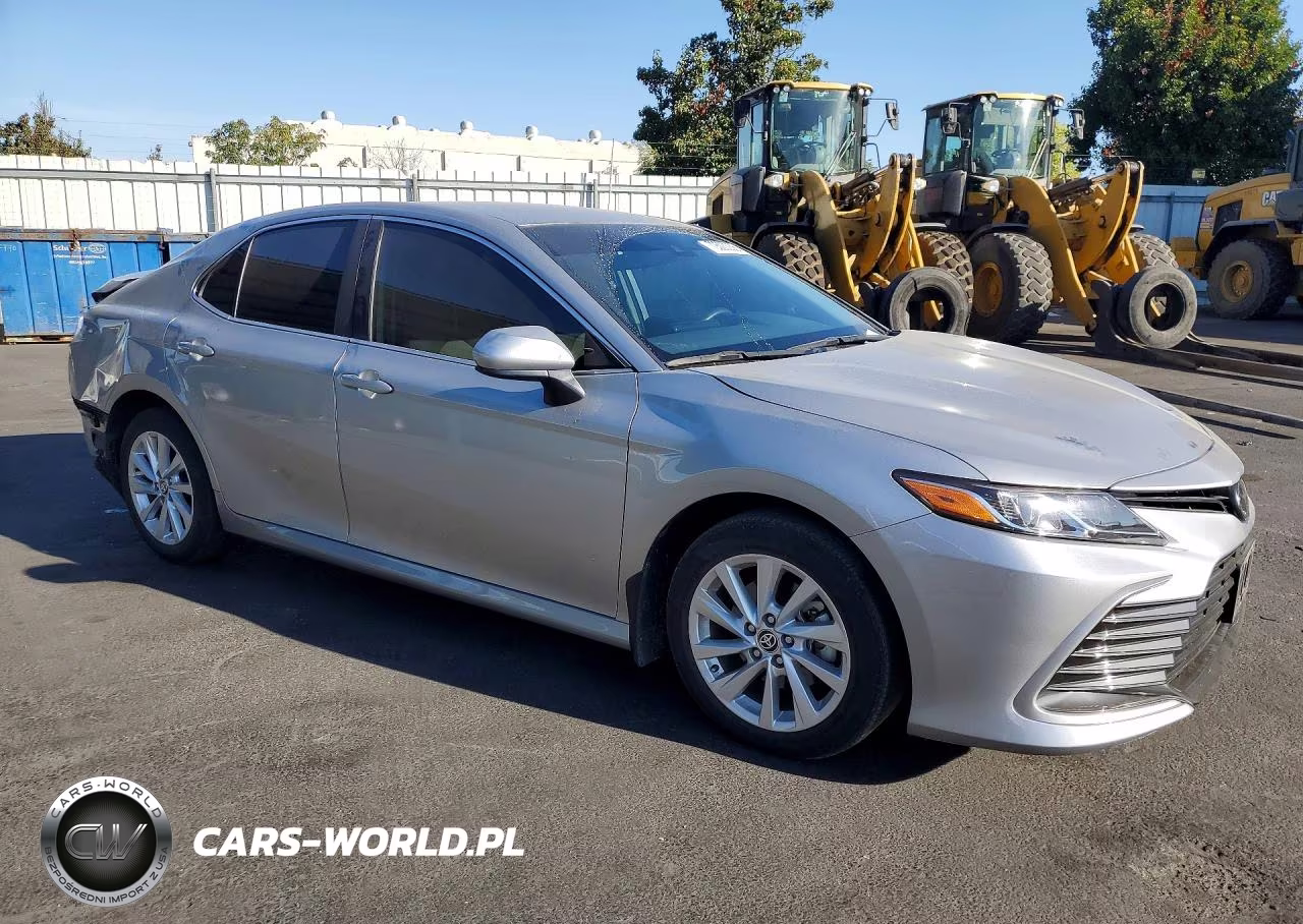 2024 Toyota Camry Le VIN:4T1C11AK4RU863238 - 4