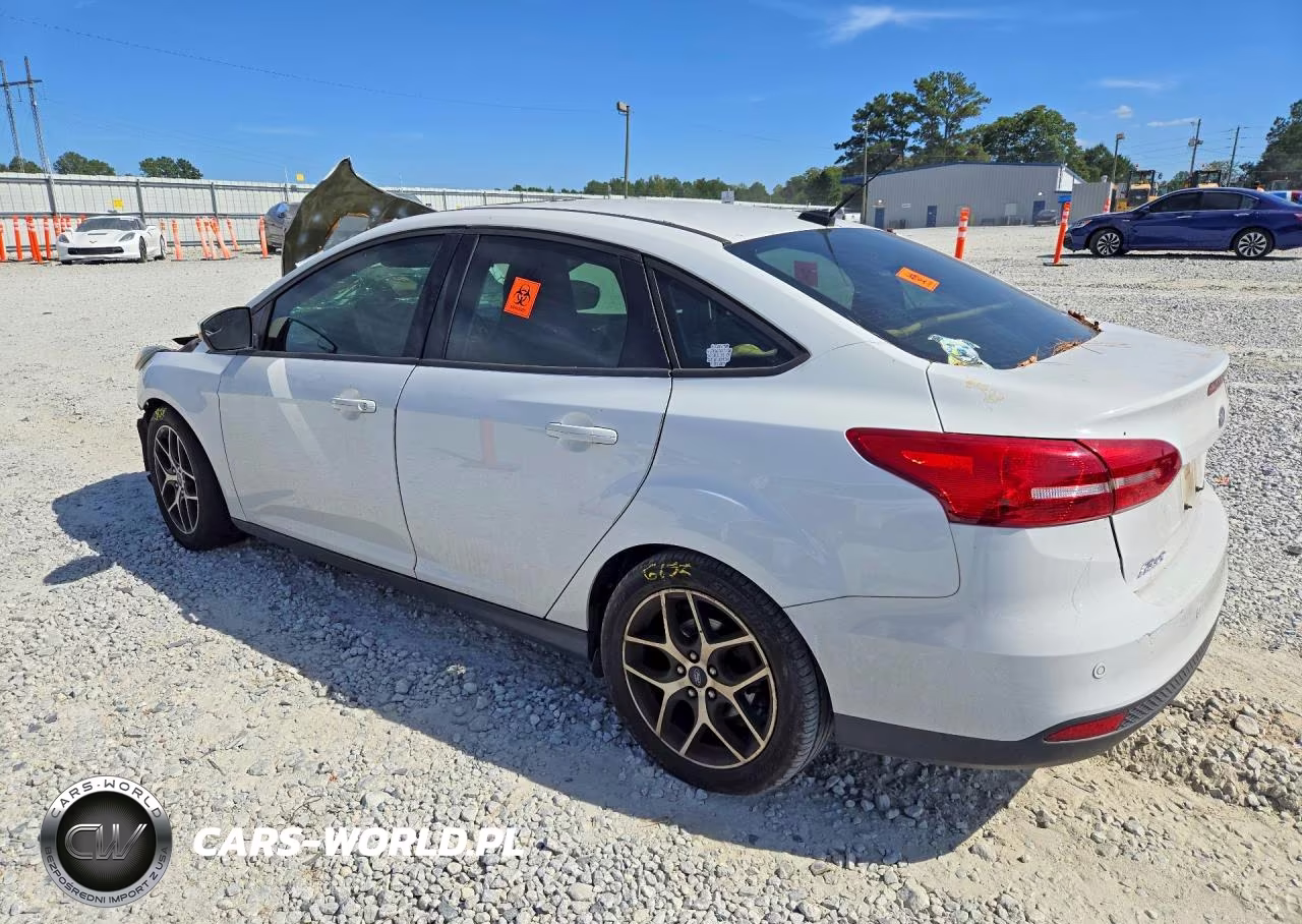 2018 Ford Focus Sel VIN:1FADP3H26JL265256 - 2
