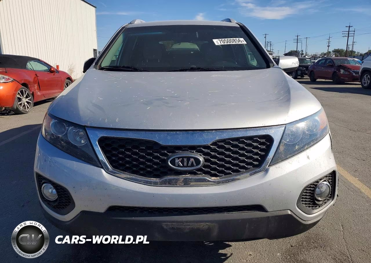2011 Kia Sorento Lx VIN:5XYKTDA12BG178469 - 5