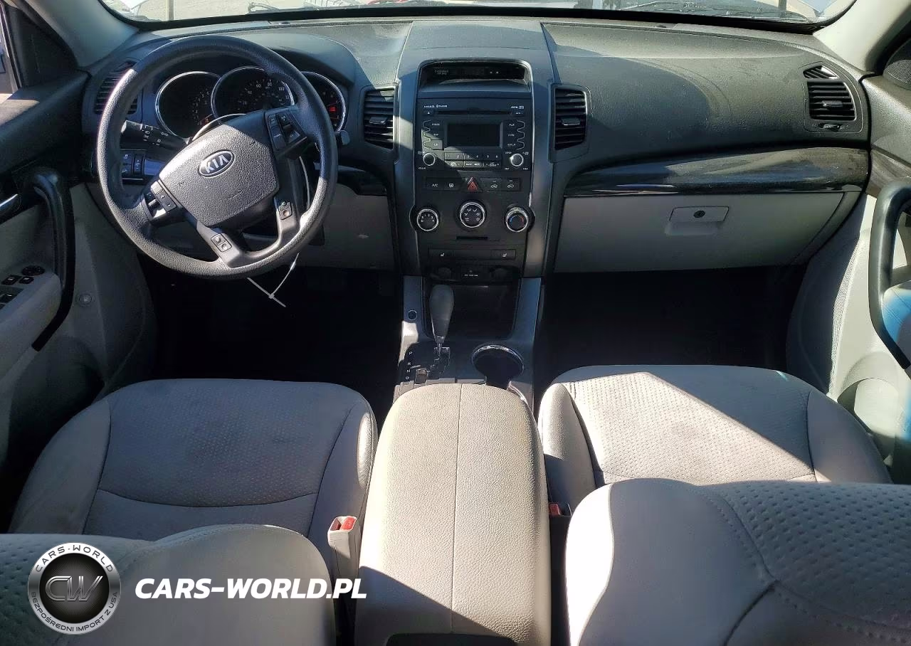2011 Kia Sorento Lx VIN:5XYKTDA12BG178469 - 8