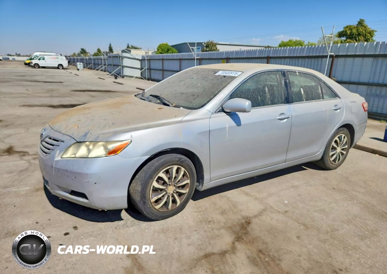 2007 Toyota Camry Le – zdjęcie 1 z 12